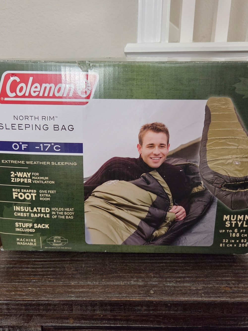 Coleman North Rim Sleeping Bag in Olive Green and Black